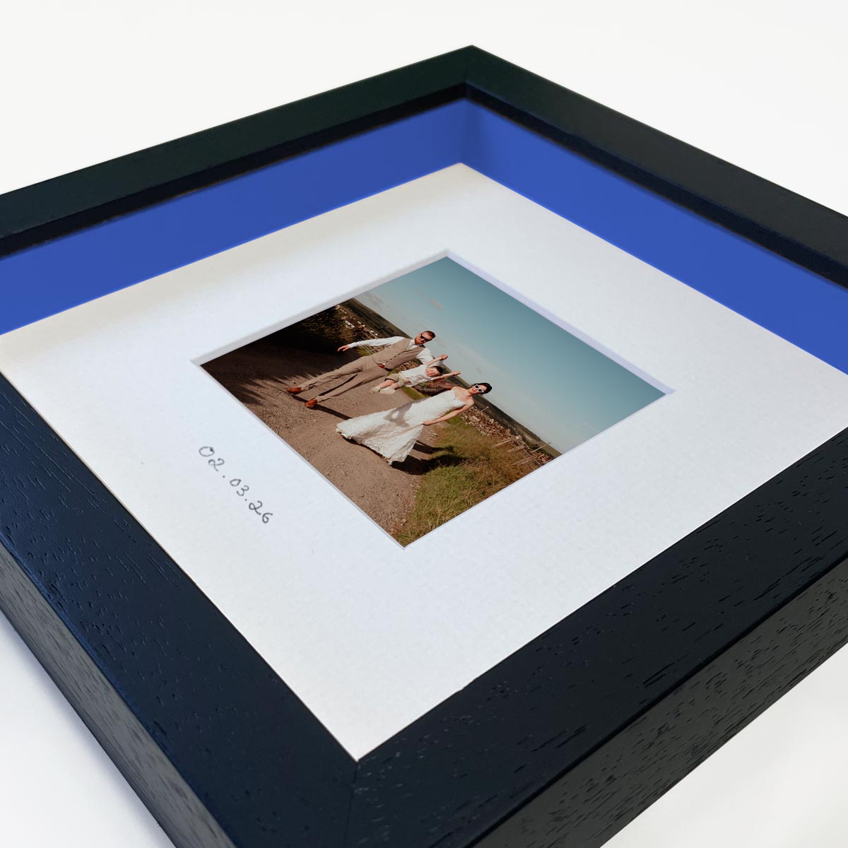 Personalised printed wedding photo and premium gallery frame wedding gift - Print Club North